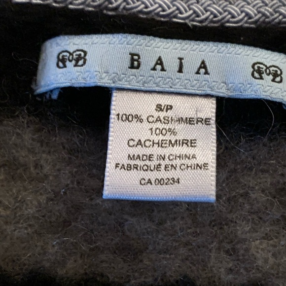 Cashmere Sweater S - Picture 3 of 4